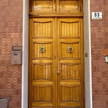 Apartment Casa Samy Avola